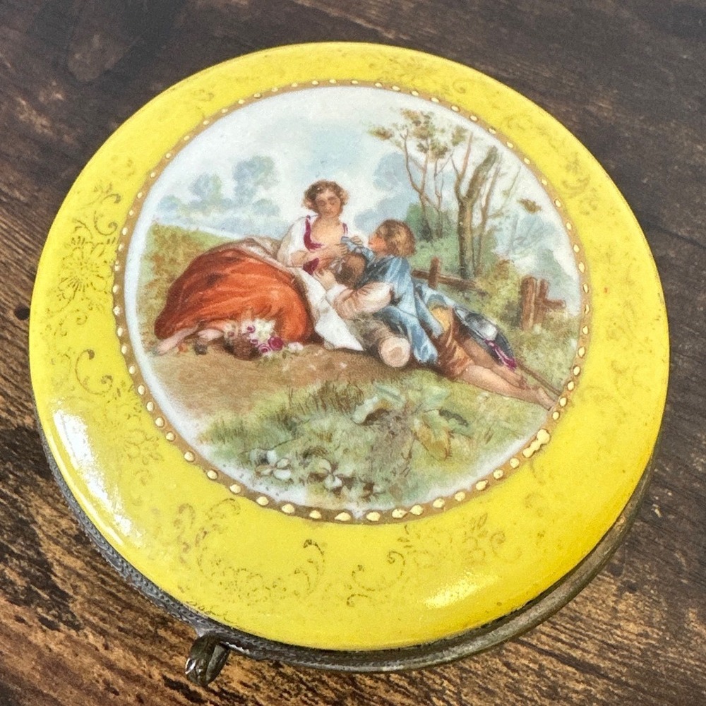 Vintage Coty Yellow Porcelain Powder Jar Hinged Romantic Couple Fragonard Style